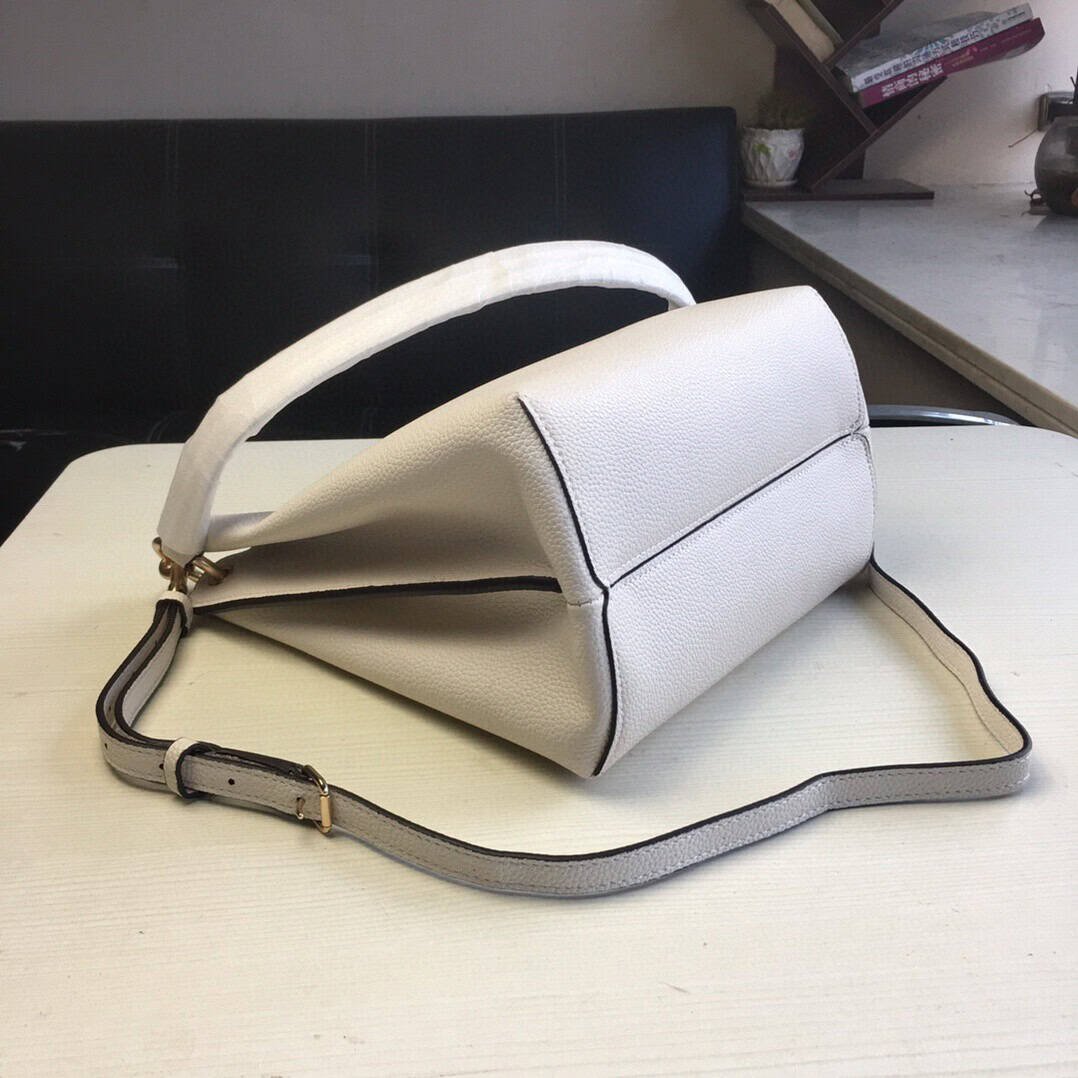 Coach Multi-functional Bucket Bag - White 21102 | Sandra Bags - Image 4