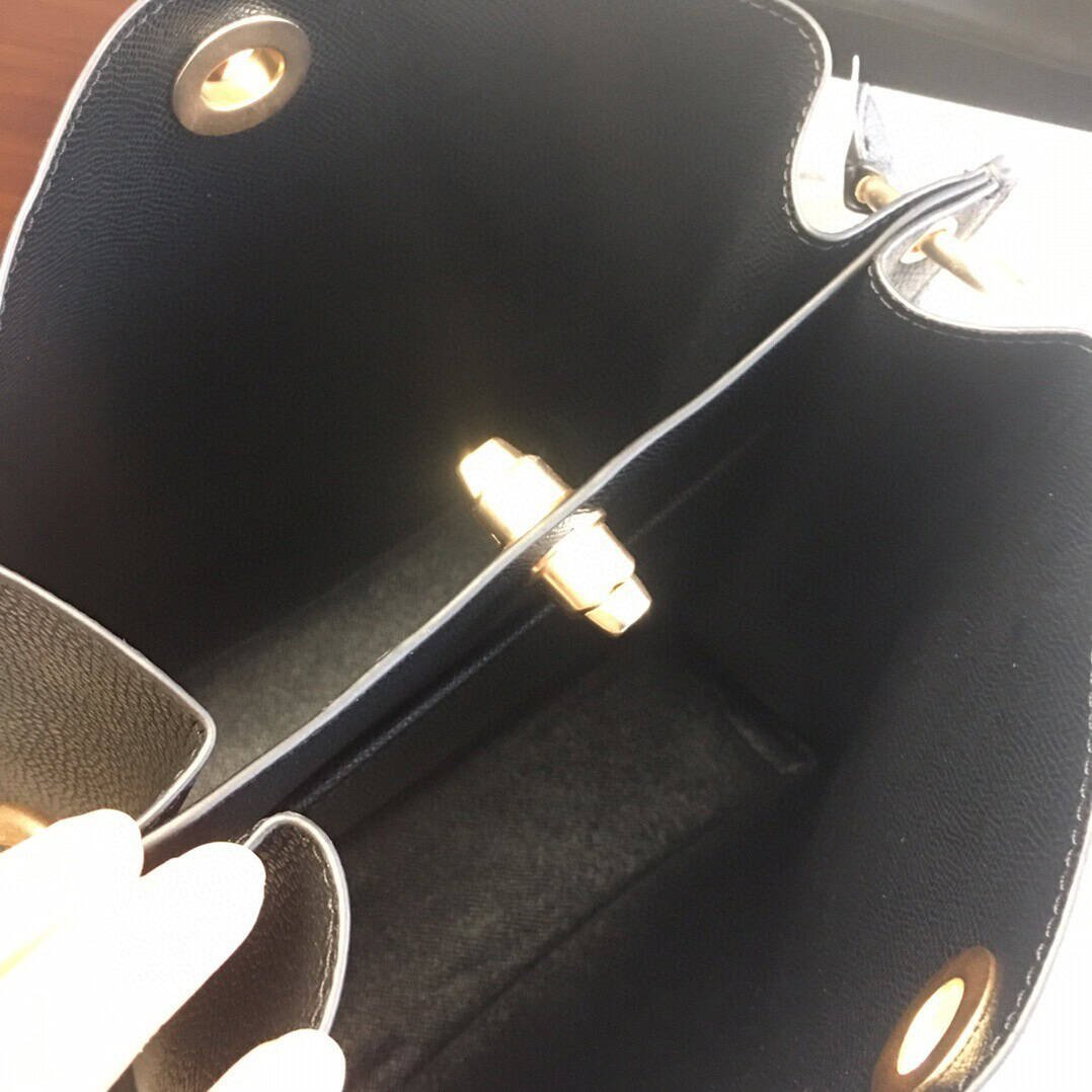 Coach Multi-functional Bucket Bag - Black 50945 | Sandra Bags - Image 2