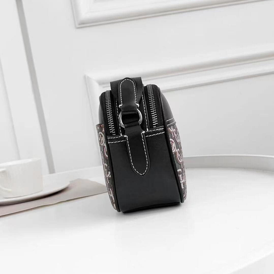 Coach C’s March Monogram Camera Bag - Black 93260 | Sandra Bags - Image 4