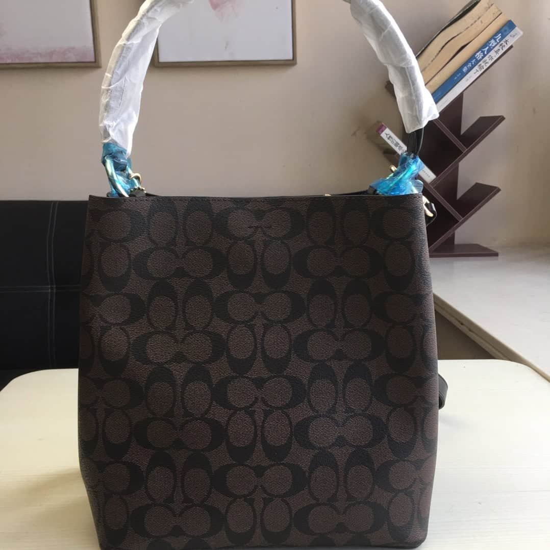 Coach Large Town Bucket Bag - Black 41687 | Sandra Bags - Image 5