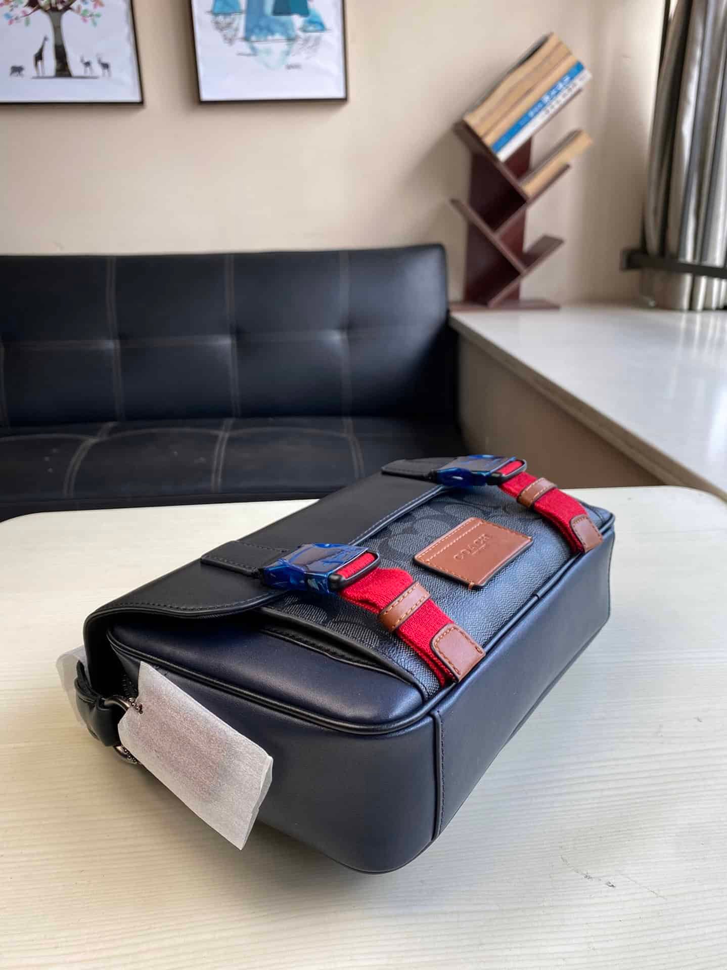 Coach Tracker Crossbody Messenger Bag - Black 96862 | Sandra Bags - Image 5