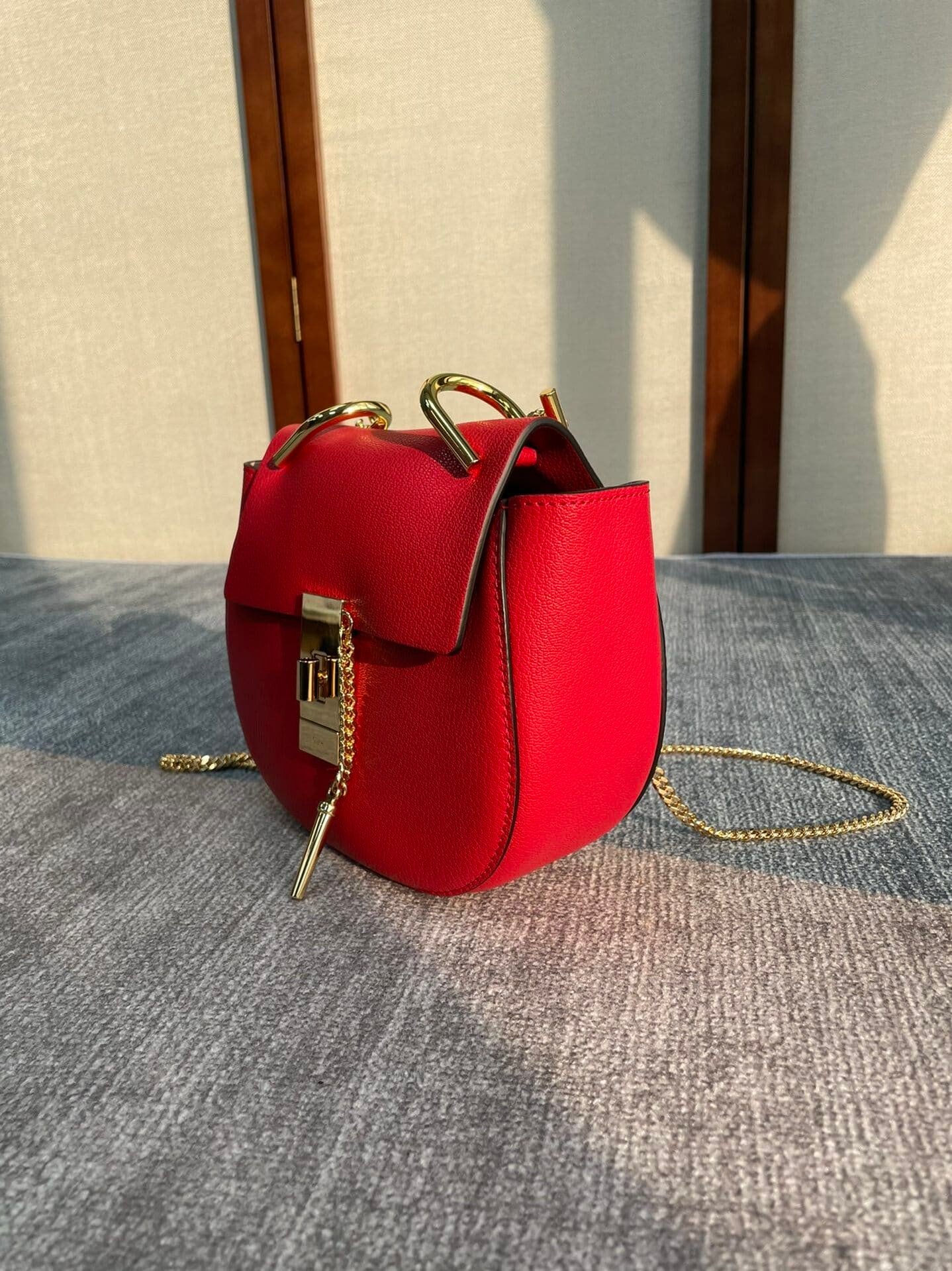 Chloe Mini Drew Piggy Bag - Red 87818 | Sandra Bags - Image 5