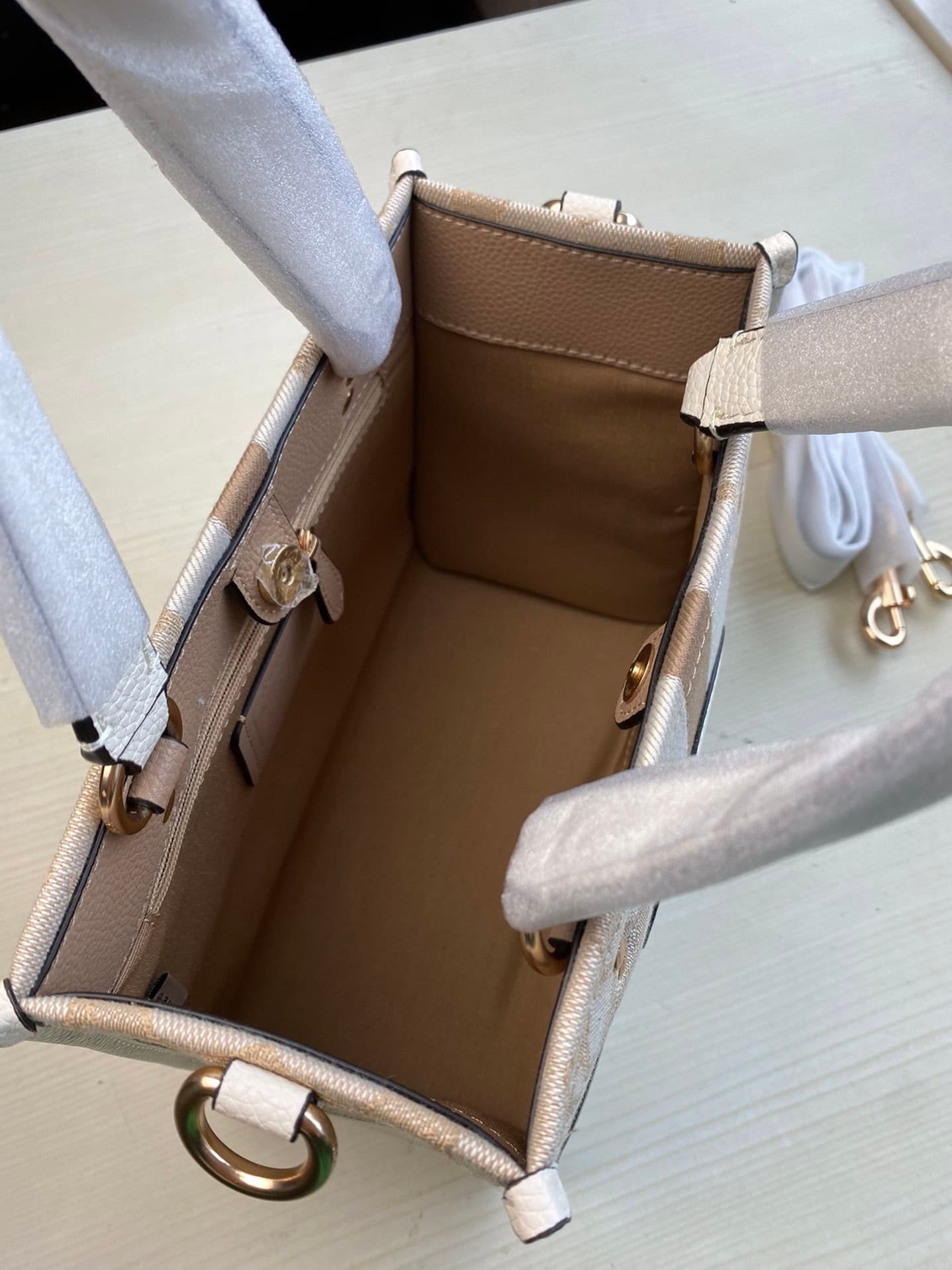 Coach Dempsey Vertical Small Tote Shopping Bag - White 99442 | Sandra Bags - Image 3