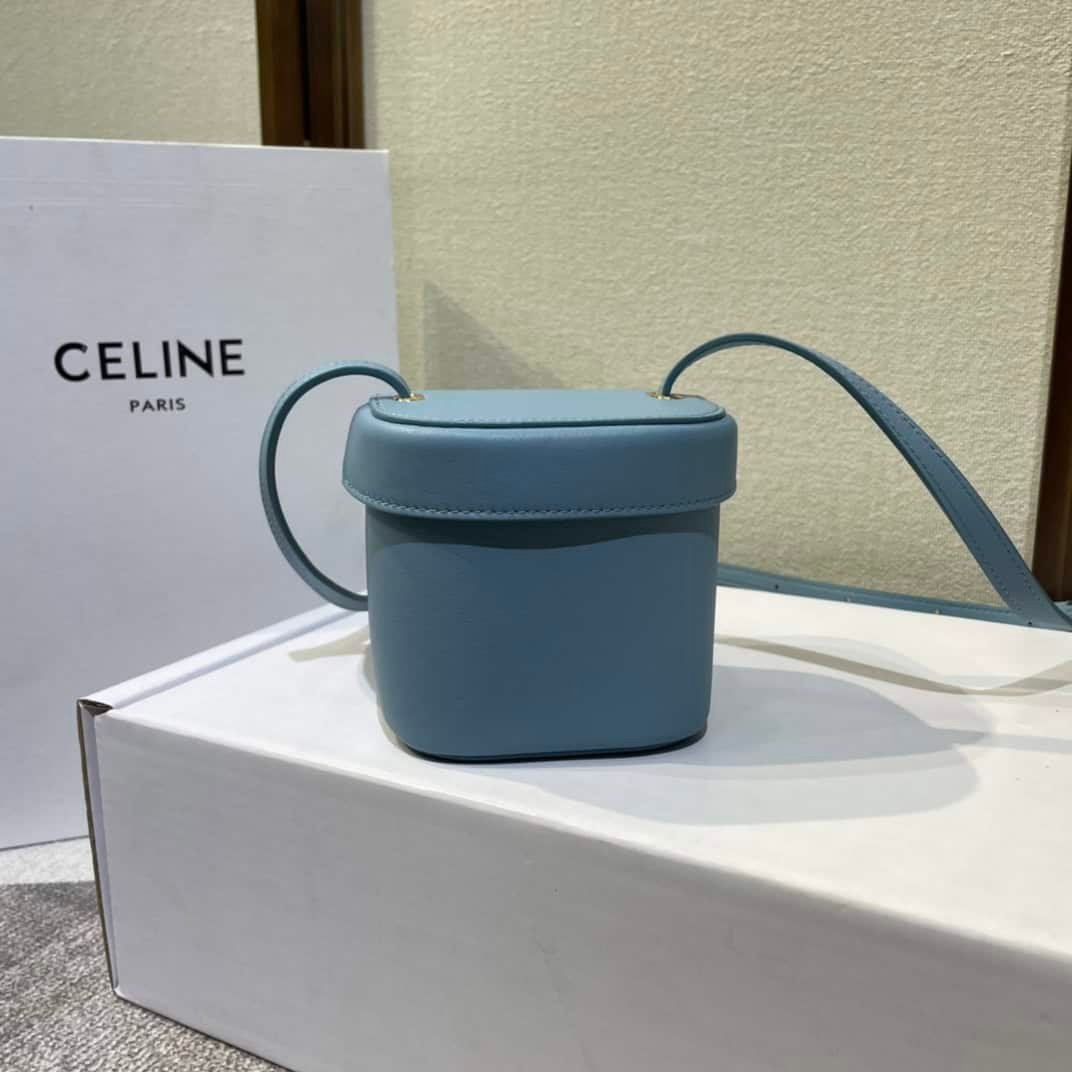 Celine Boxtriomphe Three-dimensional Small Bucket Bag - Blue 21627 | Sandra Bags - Image 4