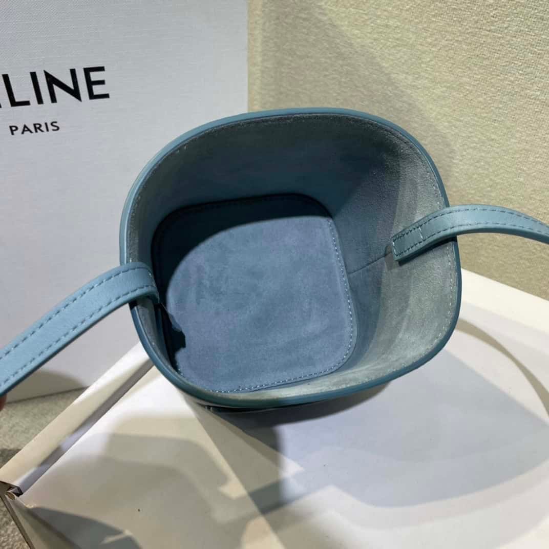 Celine Boxtriomphe Three-dimensional Small Bucket Bag - Blue 21627 | Sandra Bags - Image 2
