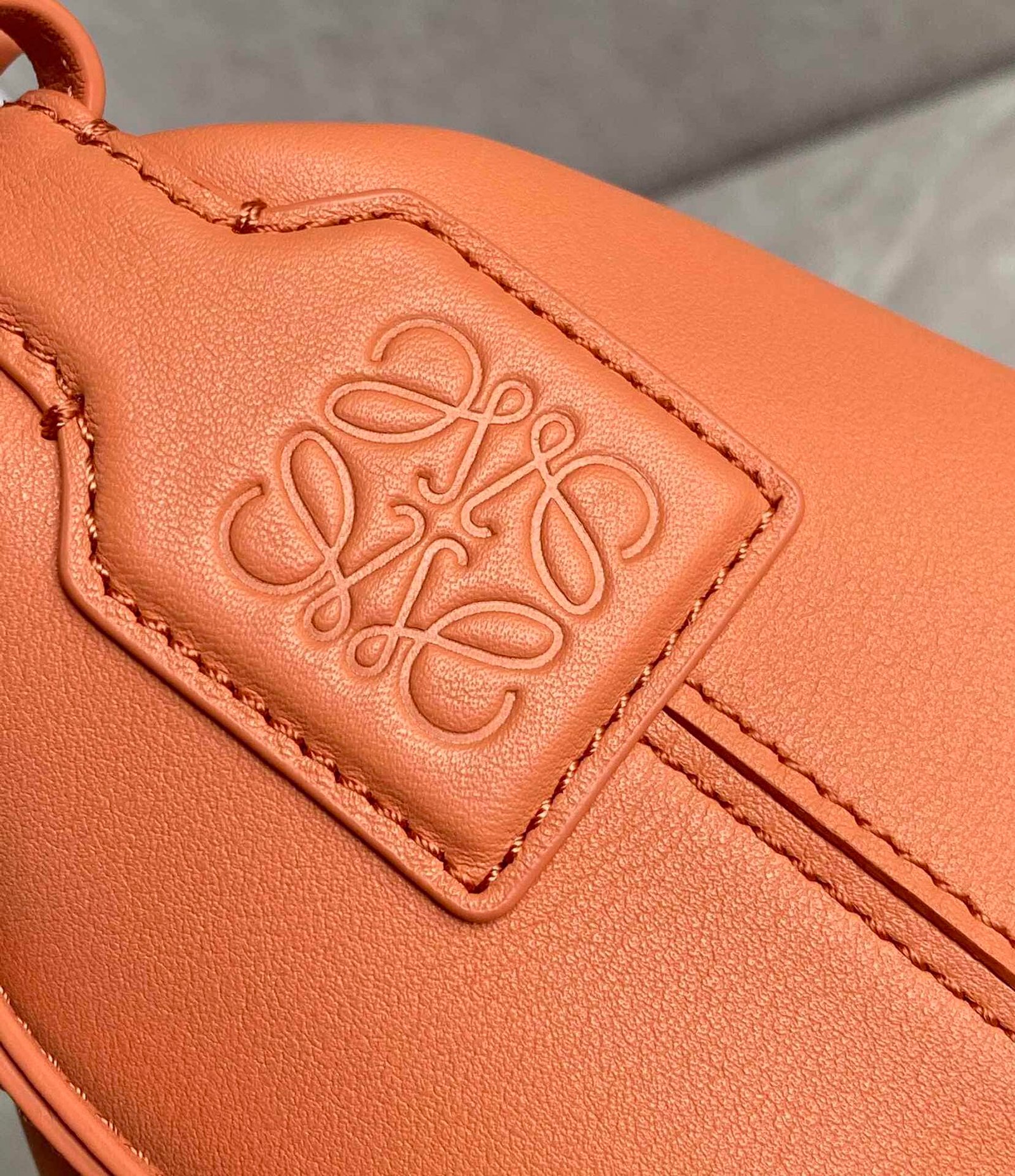 Celine Napa Lunch Box Bag - Peach 44140 | Sandra Bags - Image 2