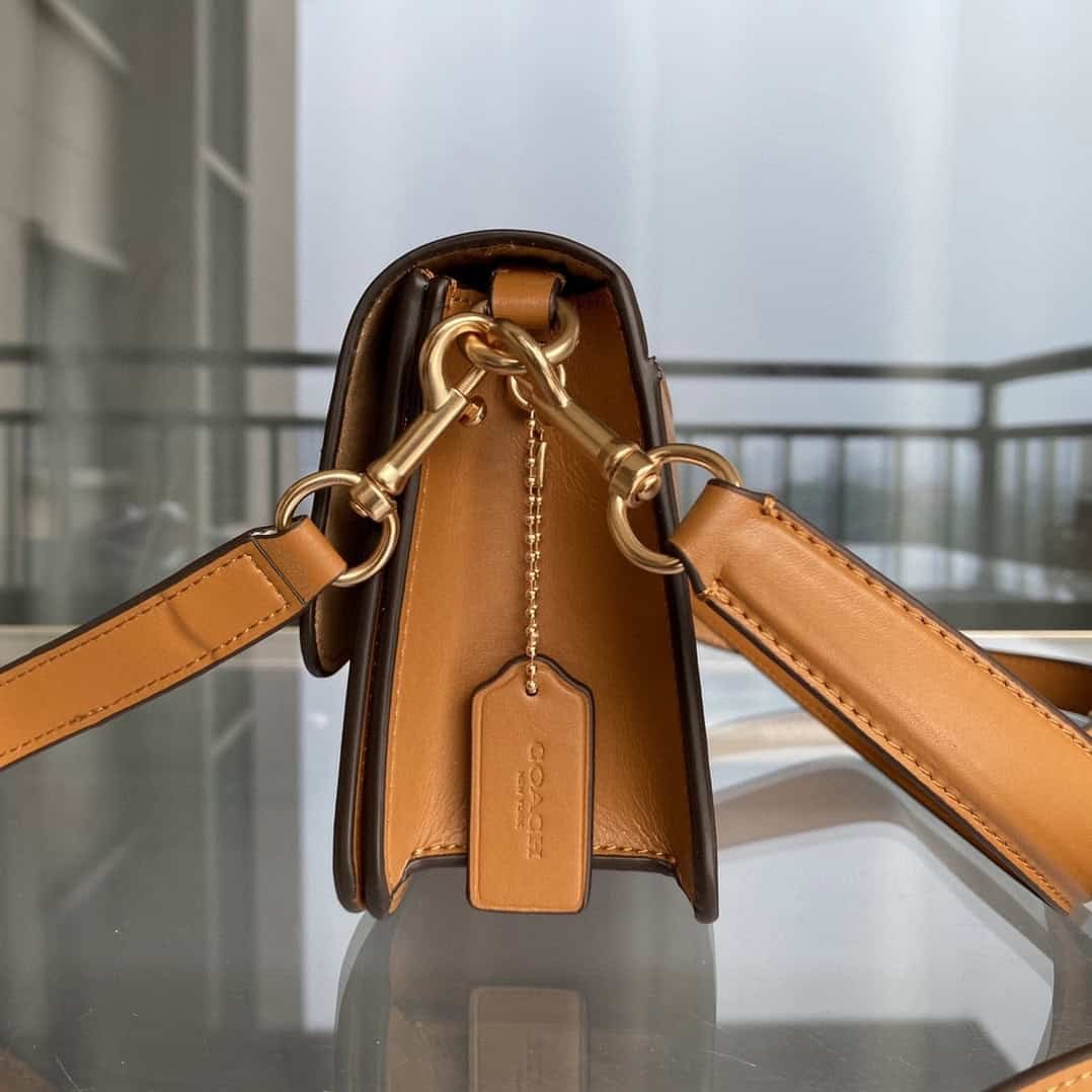 Coach Brynn Armpit Bag - Brown 71141 | Sandra Bags - Image 4