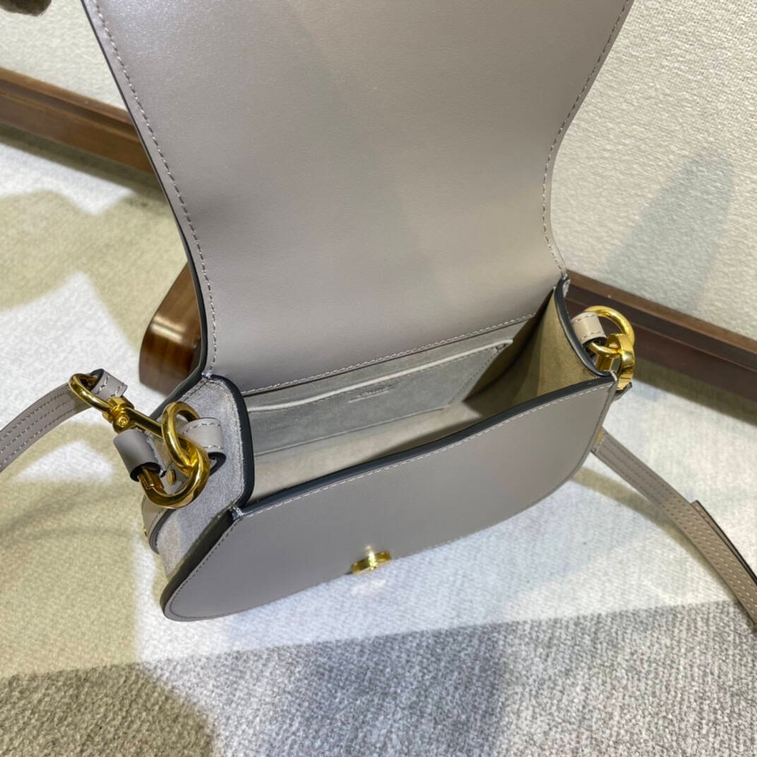 Chloe Small Nile Bracelet Minaudiere Handbag - Gray 58918 | Sandra Bags - Image 2