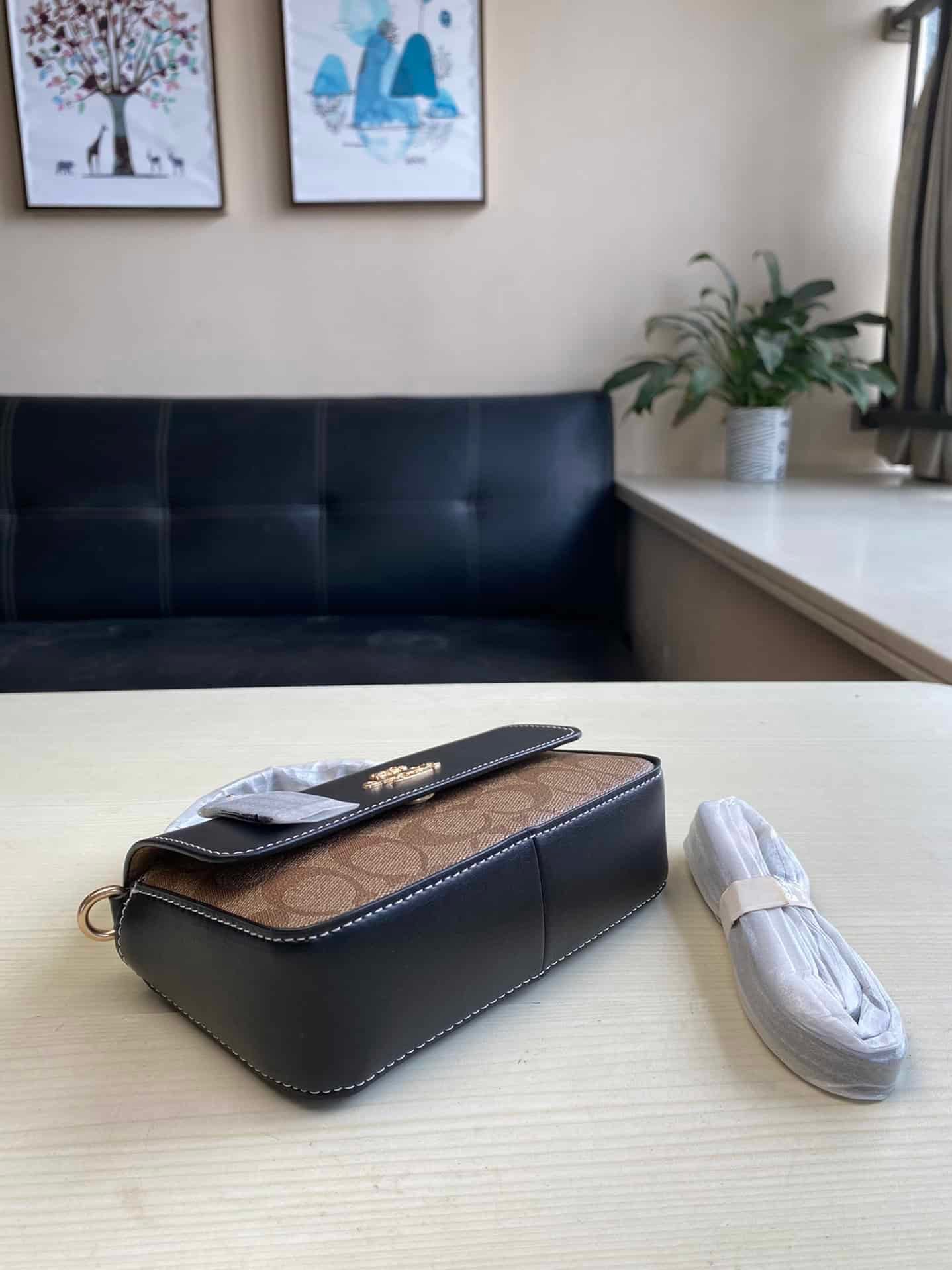 Coach Mini Josie Hand-held Crossbody Bag - Black 25616 | Sandra Bags - Image 4