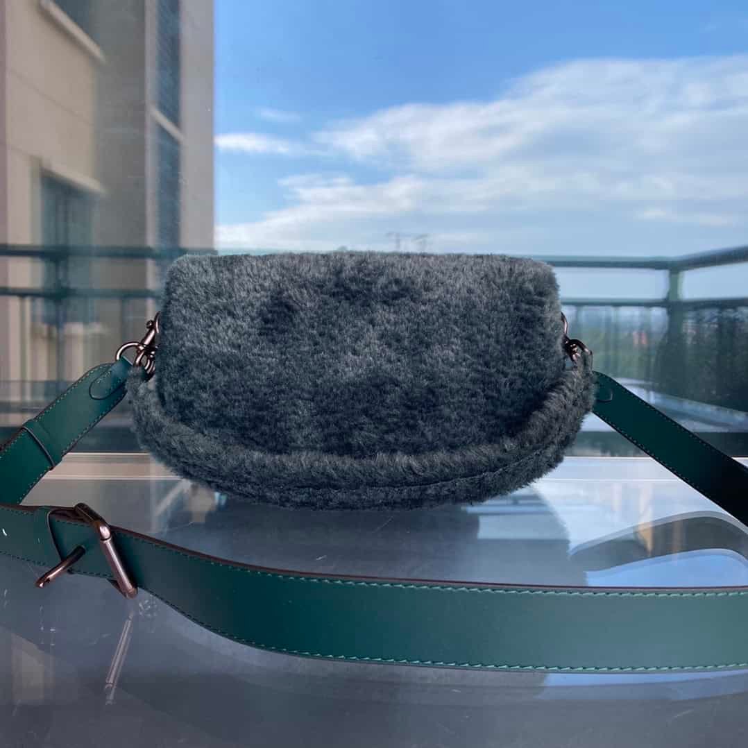 Coach Shearing Tabby Large Furry Little Cutie Handbag - Blue 51892 | Sandra Bags - Image 5