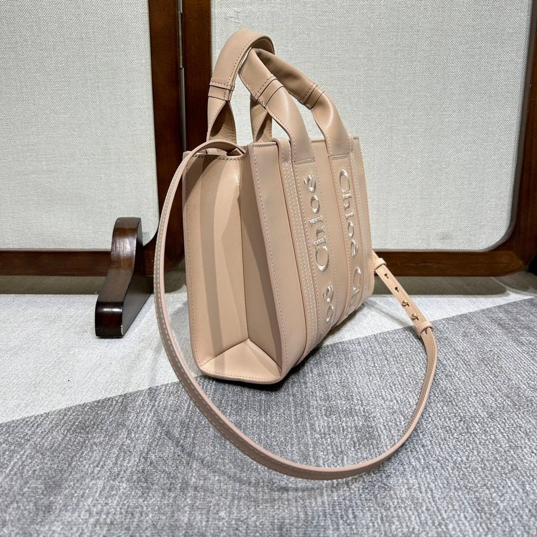 Chloe 22S Woody Small Tote Bag - Cream 65104 | Sandra Bags - Image 5