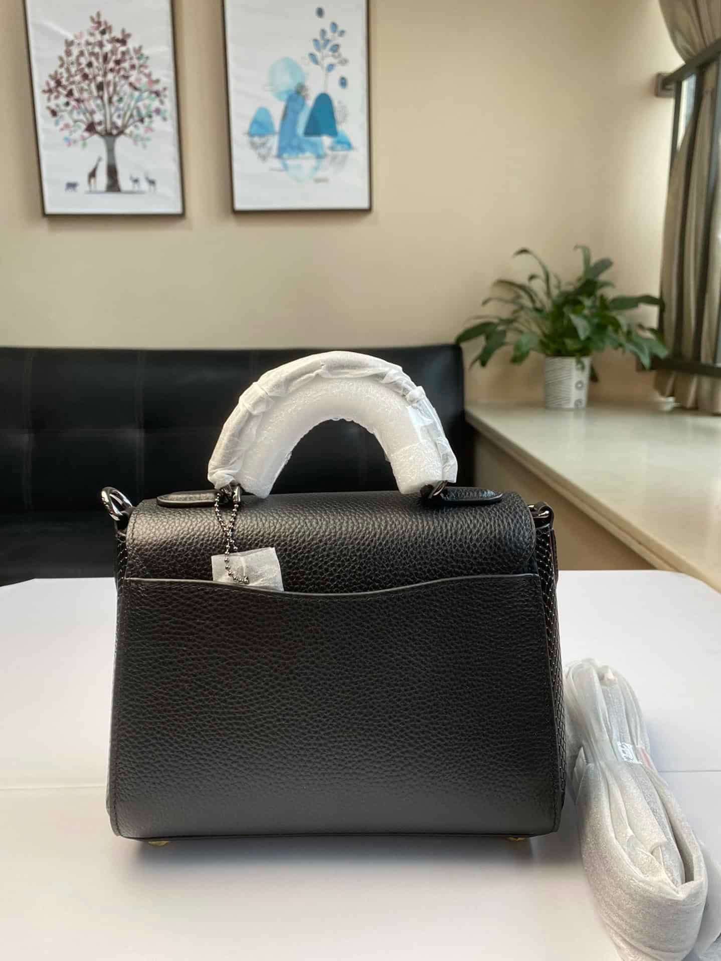 Coach Klare Flip Small Square Bag - Black 11381 | Sandra Bags - Image 5