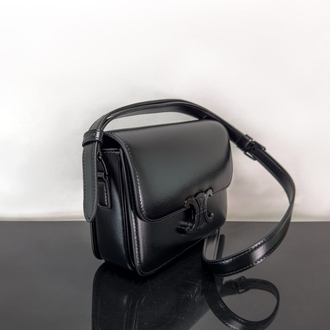 Celine Teen Triomphe Calfskin Handbag - Black 43443 | Sandra Bags - Image 5