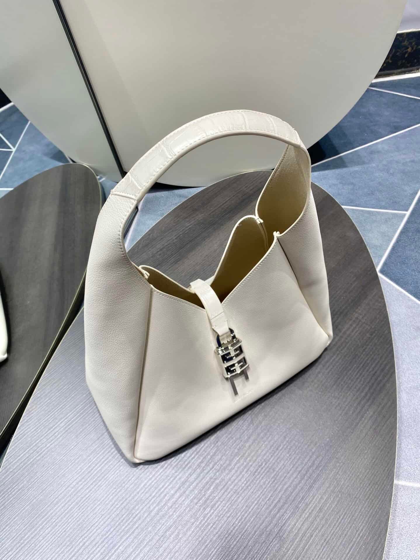 Givenchy G-hobo Medium Size Handbag - White 35533 | Sandra Bags - Image 4