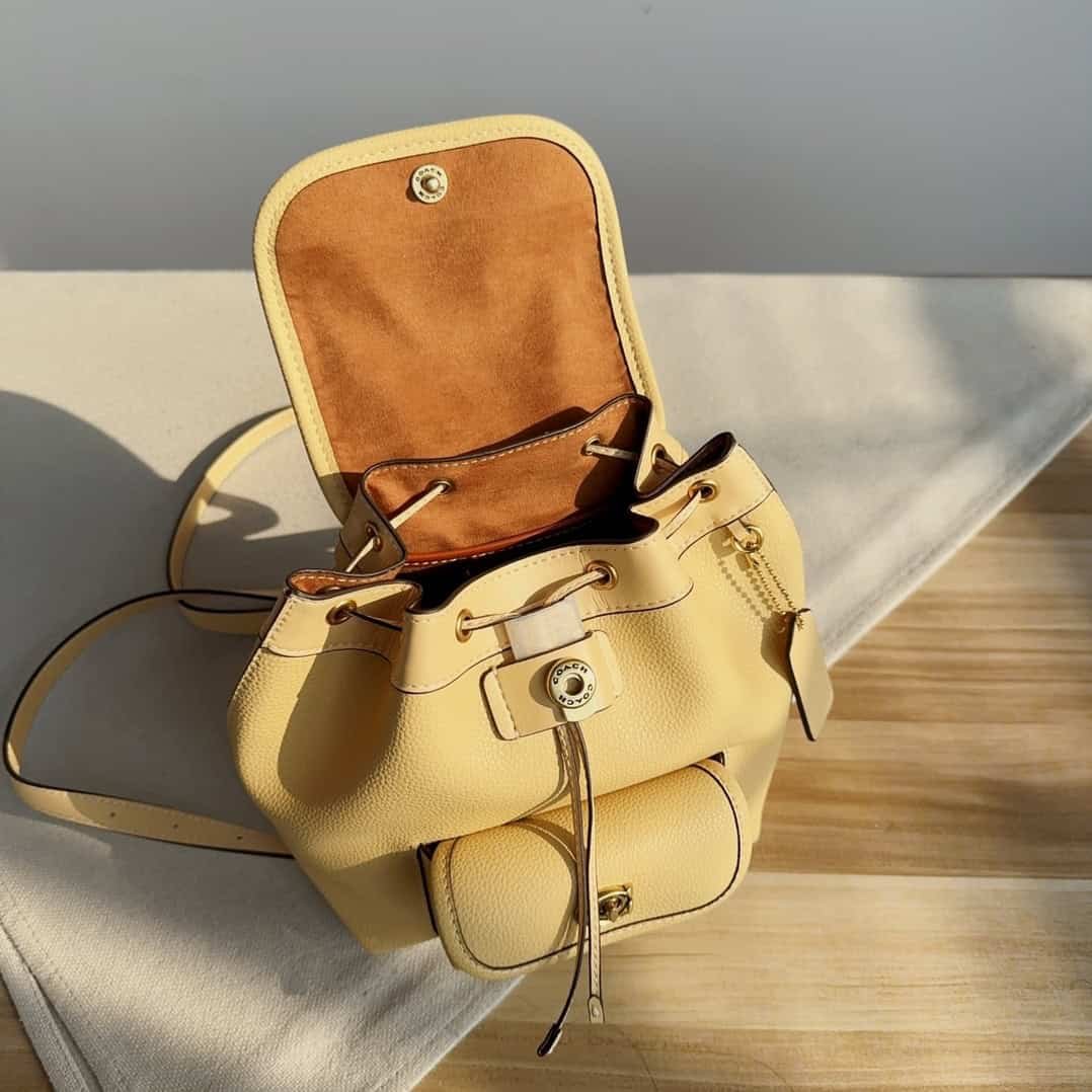 Coach Riya 21 Mini Backpack - Cream 30727 | Sandra Bags - Image 2