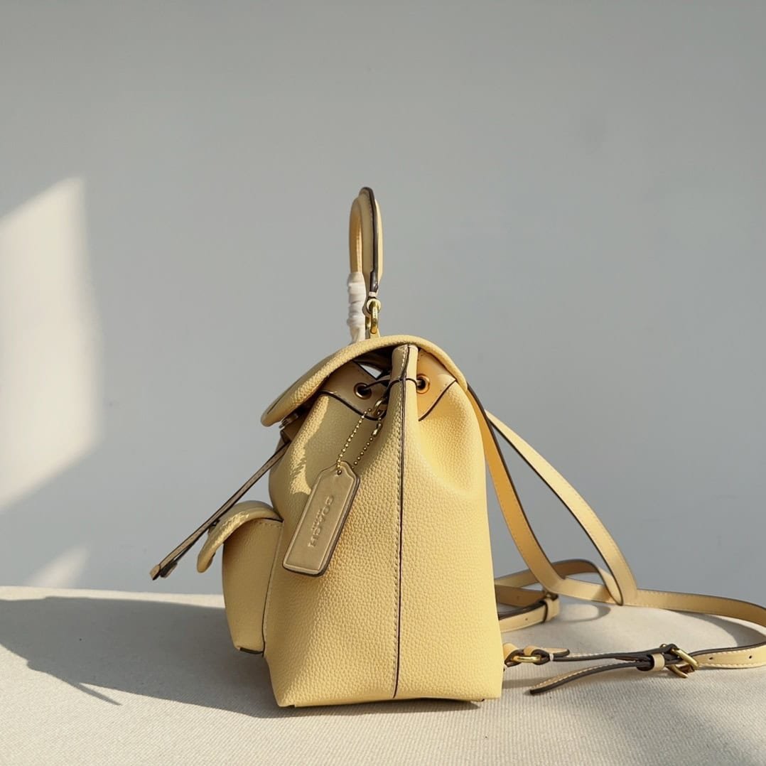 Coach Riya 21 Mini Backpack - Cream 30727 | Sandra Bags - Image 4