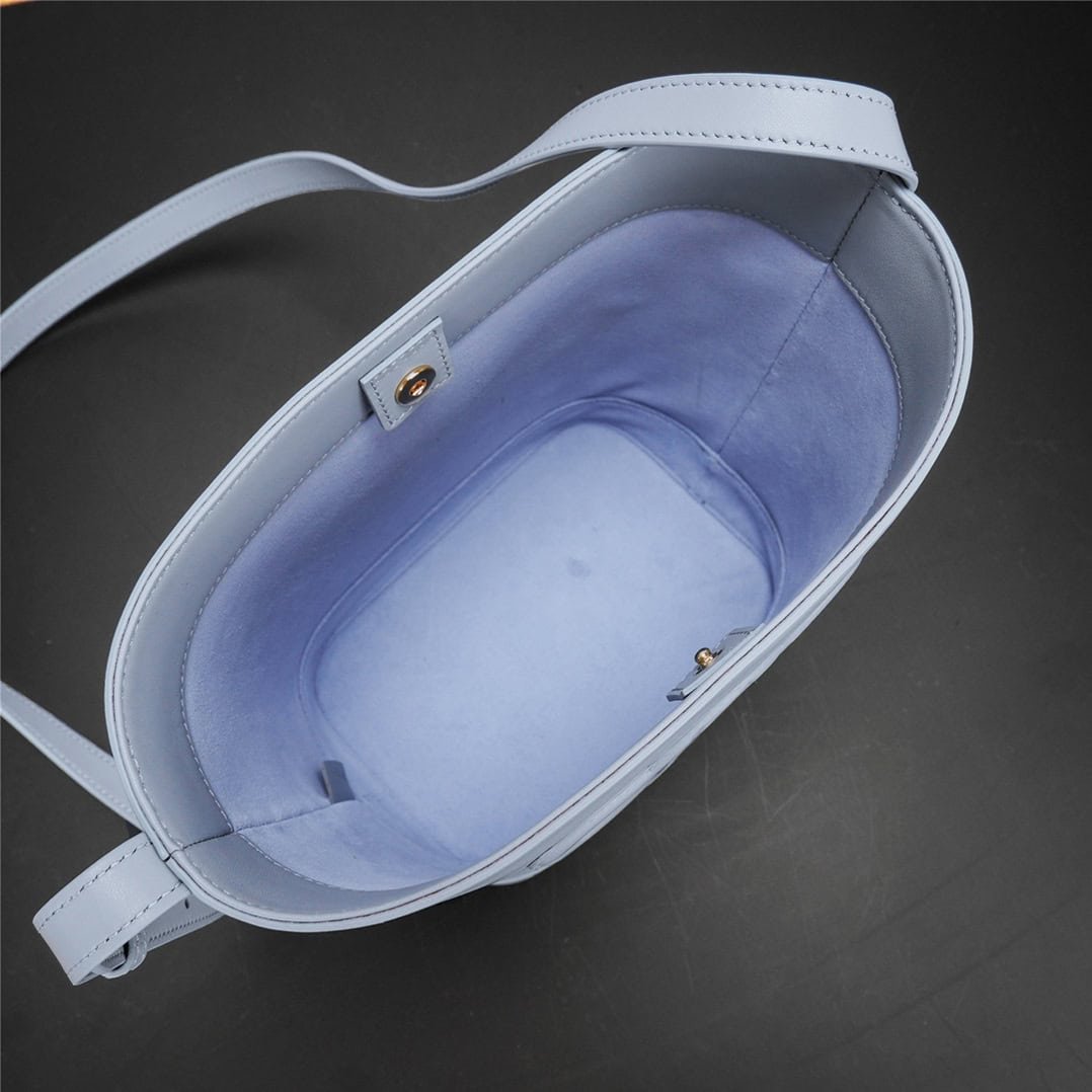 Celine Cuir Triomphe Small Smooth Cow Leather Bucket Bag - Blue 41036 | Sandra Bags - Image 3