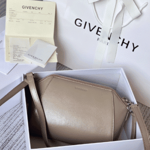 Givenchy XS Antigona Armpit Bag - Elephant Gray 40303 | Sandra Bags