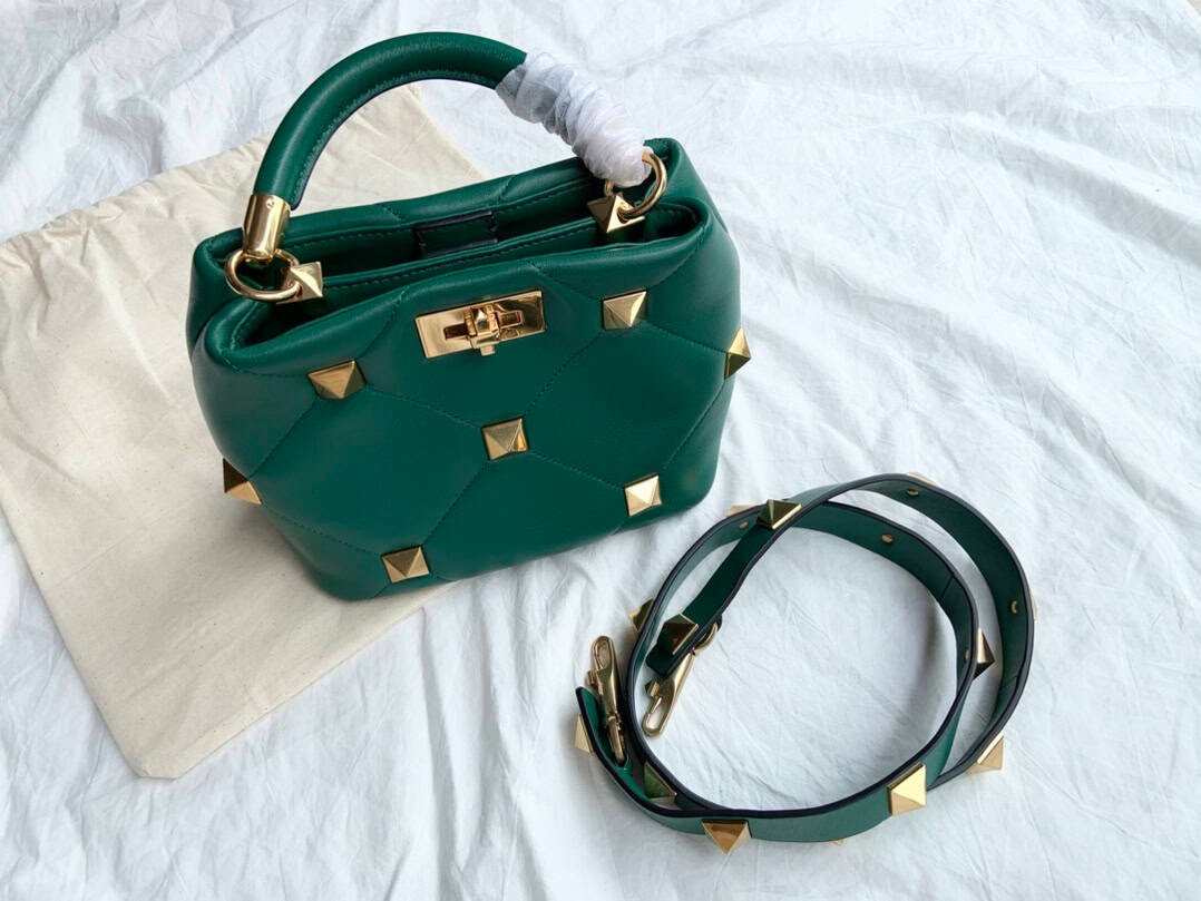 Valentino Big Nail Series Bucket Bag - Green 60048 | Sandra Bags - Image 5