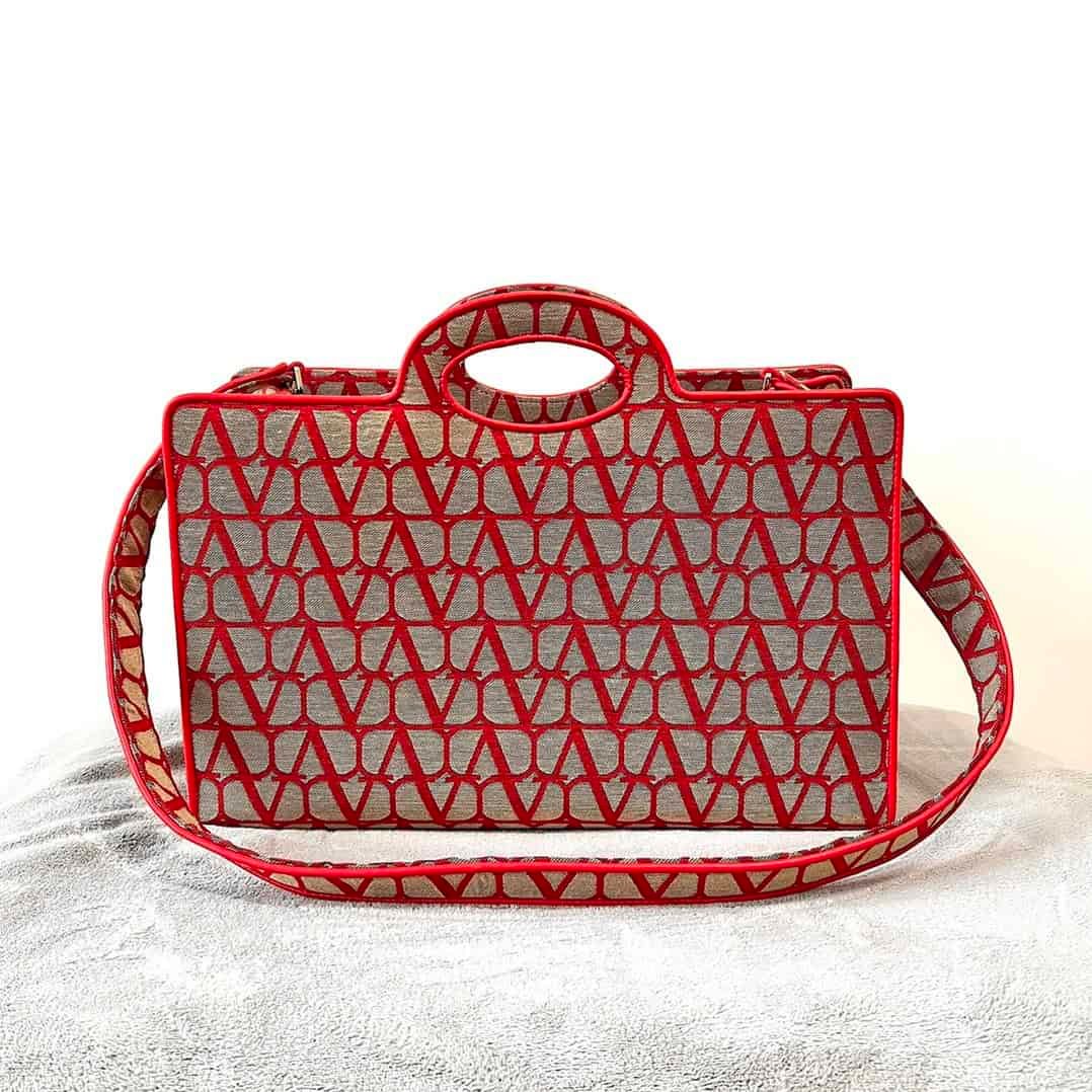 Valentino Garavani Iconographe V Logo Printed Tote Bag - Red 14328 | Sandra Bags - Image 4