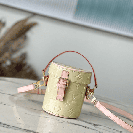 Louis Vuitton Astor Handbag - Yellow 58034 | Sandra Bags