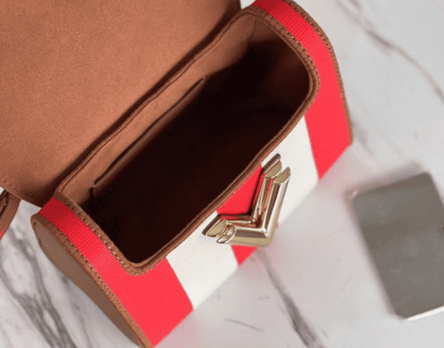 Louis Vuitton Twist PM Handbag - Red 26656 | Sandra Bags - Image 5