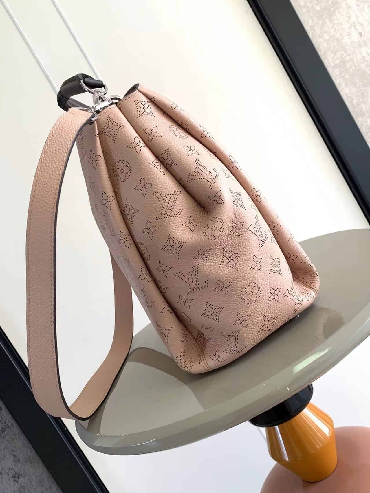 Louis Vuitton Babylone Handbag - Pink 81056 | Sandra Bags - Image 4