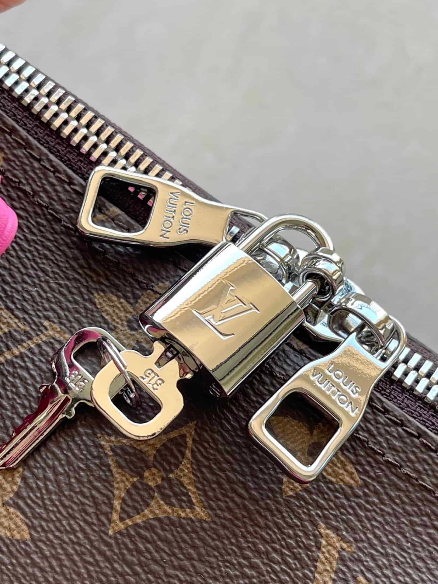 Louis Vuitton Keepall Bandoulière 50 Bag - Pink 88732 | Sandra Bags - Image 3
