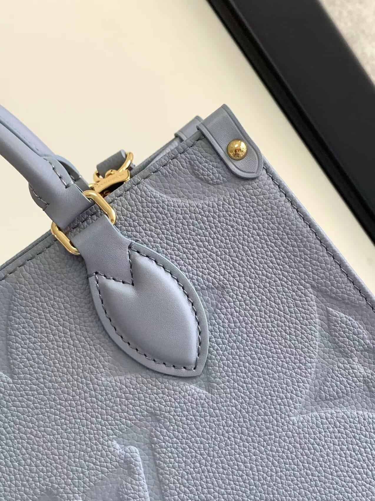 Louis Vuitton Onthego Mini Shopping Bag - Gray 51604 | Sandra Bags - Image 3