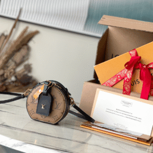 Louis Vuitton Monogram Reverse Canvas Mini Boîte Chapeau Handbag 62231 | Sandra Bags