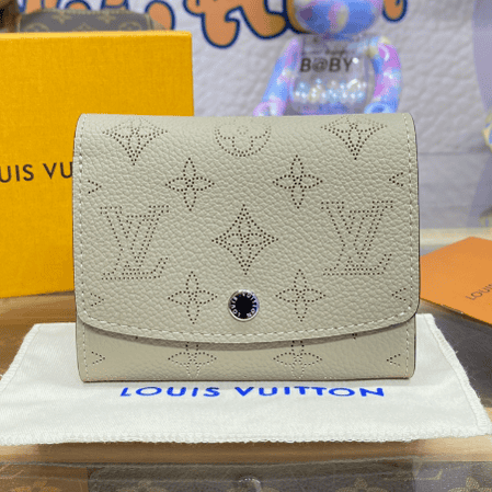 Louis Vuitton LUIRIS COMPACT Short Wallet - Gray 53160 | Sandra Bags