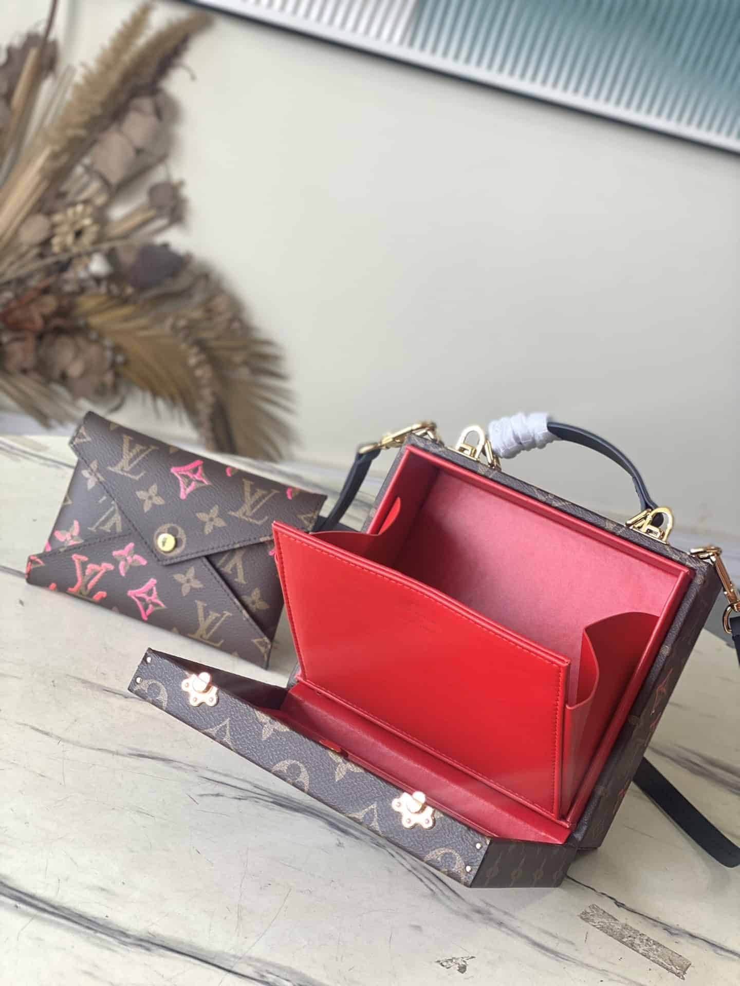 Louis Vuitton Mobile Box Crossbody Small Hard Case Handbag 20189 | Sandra Bags - Image 5
