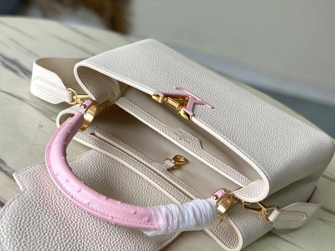 Louis Vuitton Ostrich Pattern Capucines Medium Handbag - White Pink 43247 | Sandra Bags - Image 5