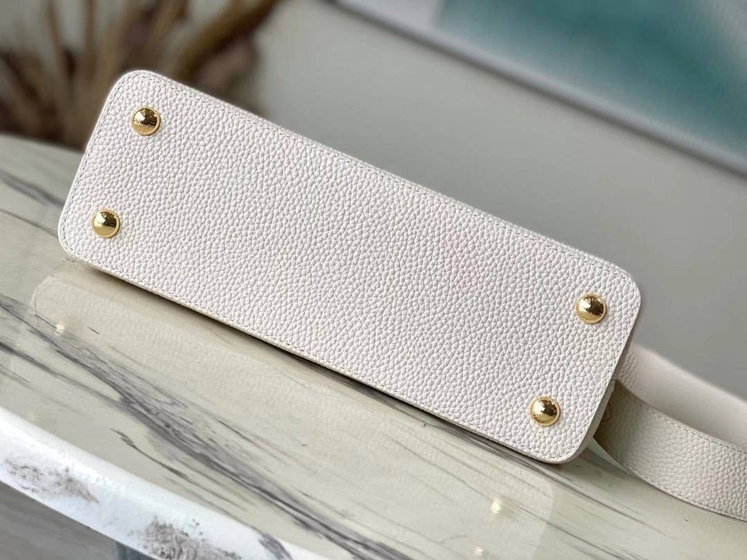 Louis Vuitton Ostrich Pattern Capucines Medium Handbag - White Pink 43247 | Sandra Bags - Image 4