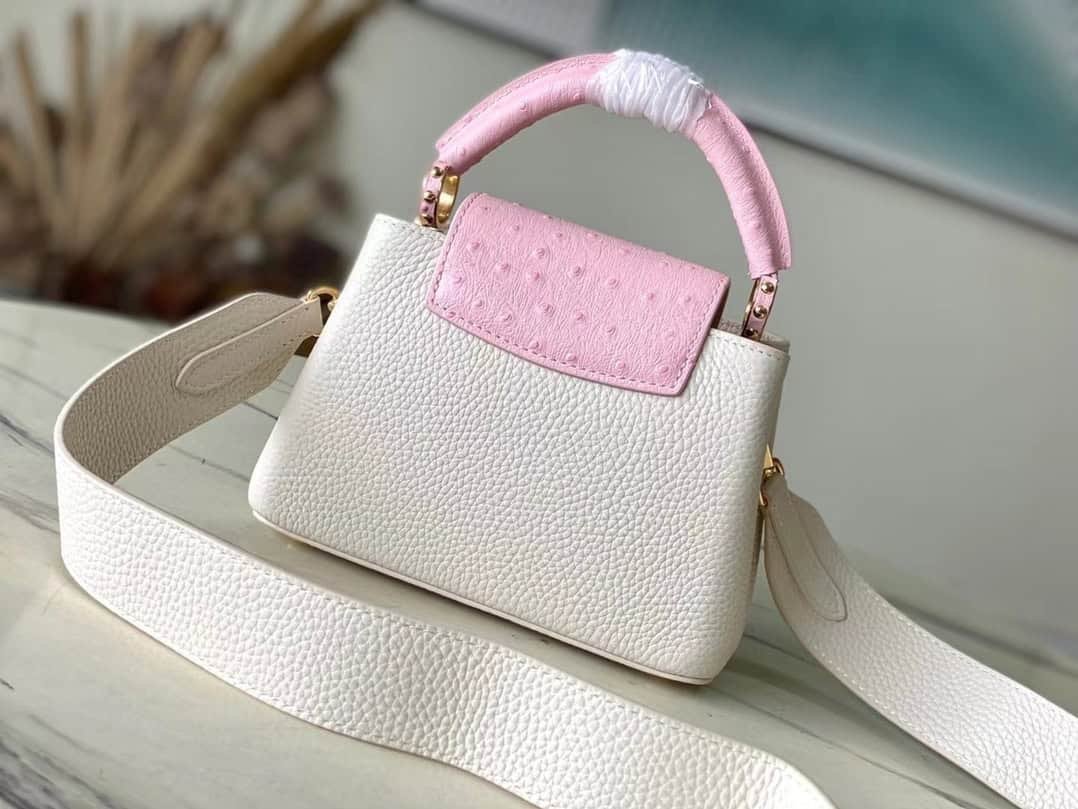 Louis Vuitton Ostrich Pattern Capucines Small Handbag - Pink White 37771 | Sandra Bags - Image 4