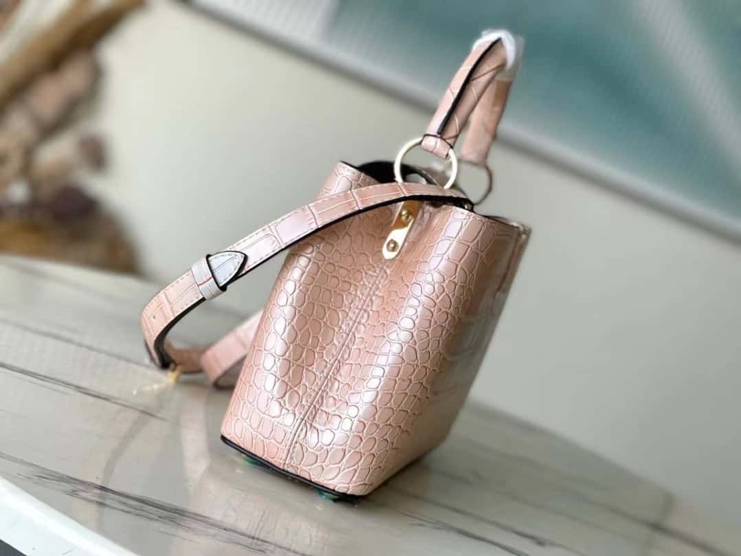 Louis Vuitton Sahara Crocodile Pattern Medium Handbag - Gold Powder 83702 | Sandra Bags - Image 5