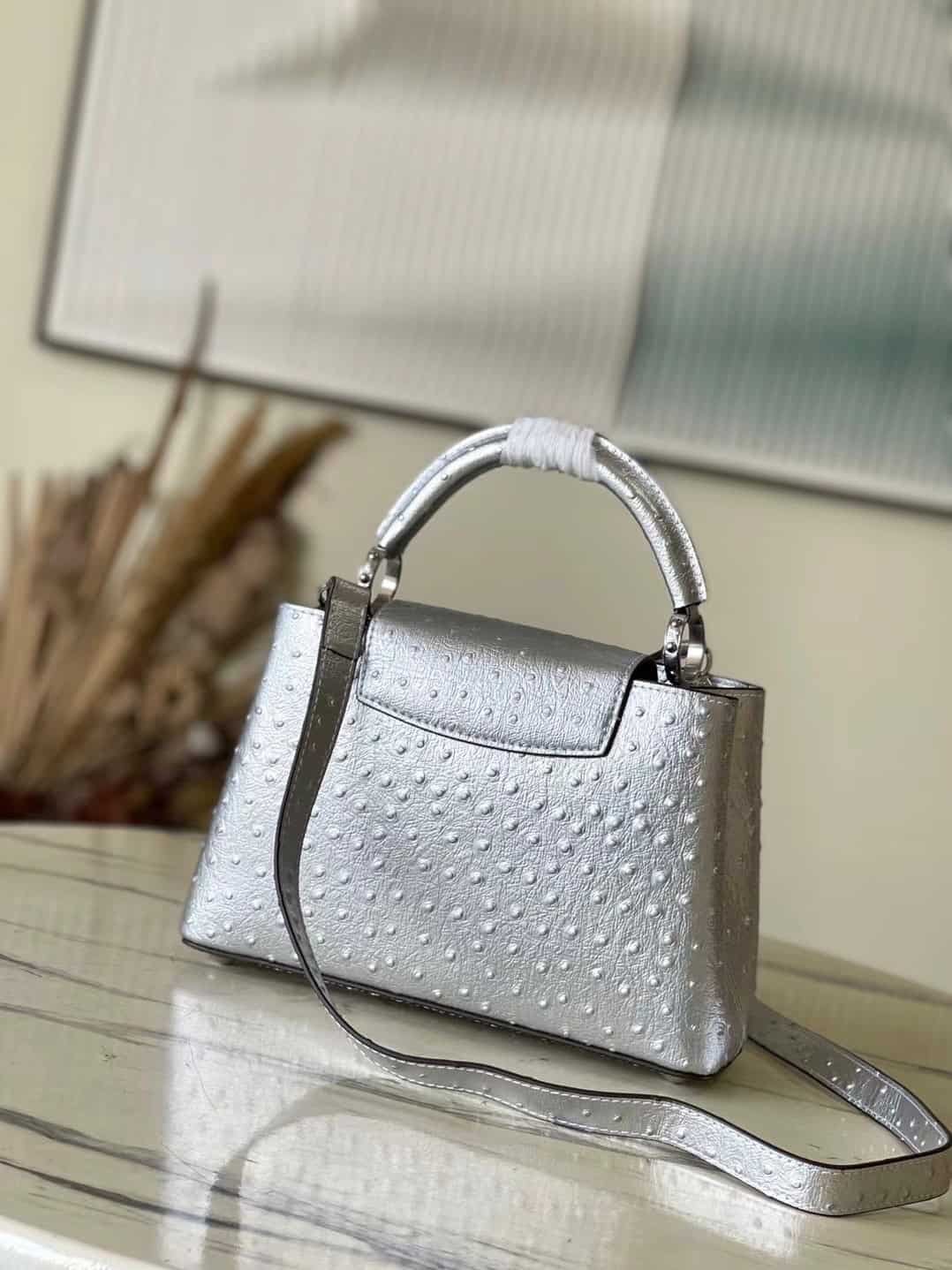 Louis Vuitton Medium Capucines Ostrich Leather Handbag - Silver 47950 | Sandra Bags - Image 4