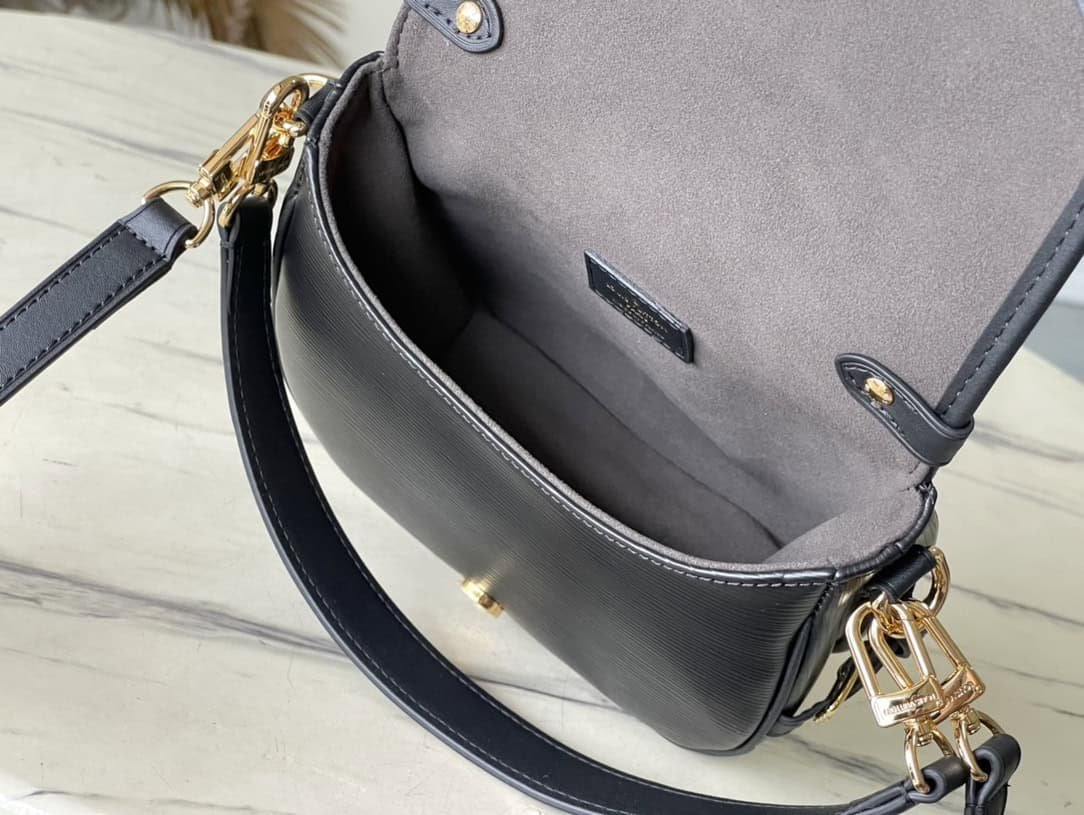 Louis Vuitton Saumur BB Handbag - Black 20677 | Sandra Bags - Image 2