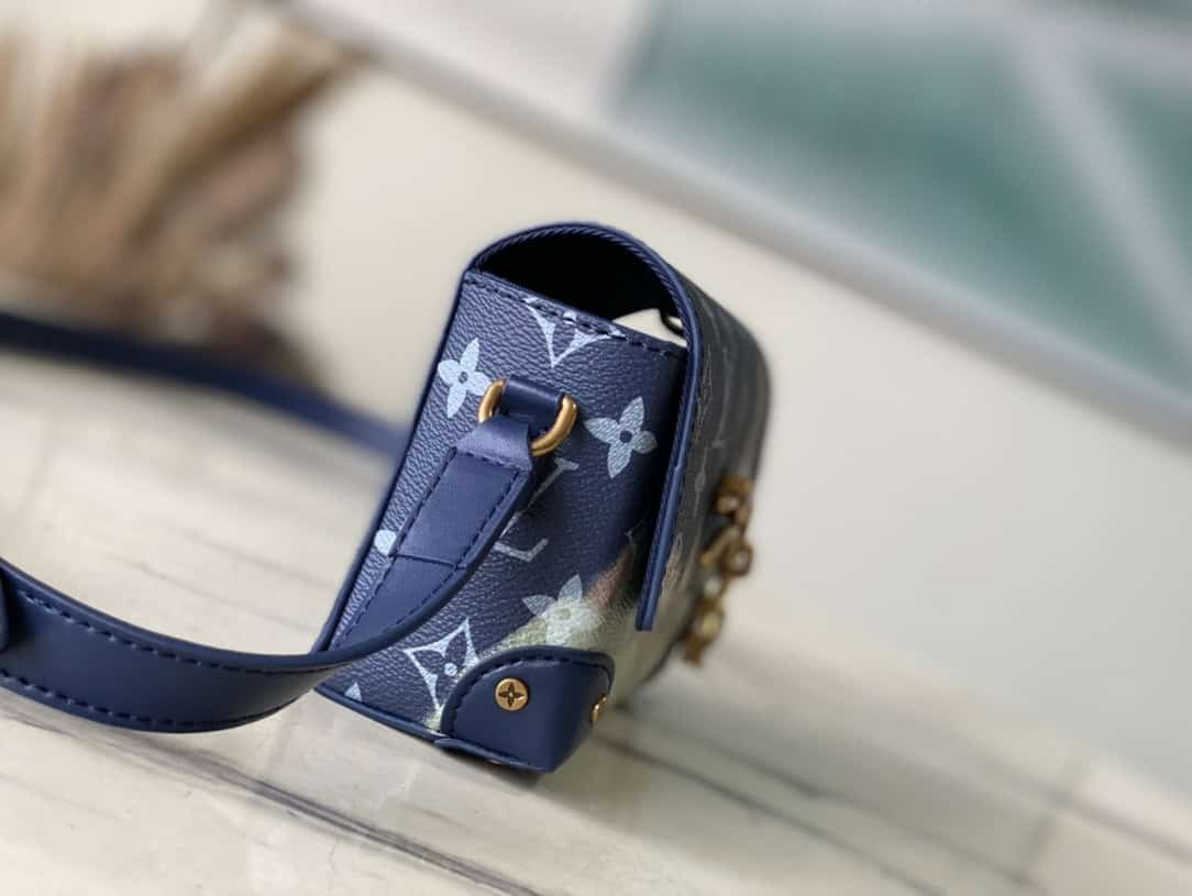 Louis Vuitton Steamer Series Messenger Bag 41840 | Sandra Bags - Image 5